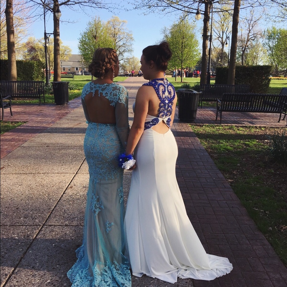 Prom Dress - Picture 3 of 3